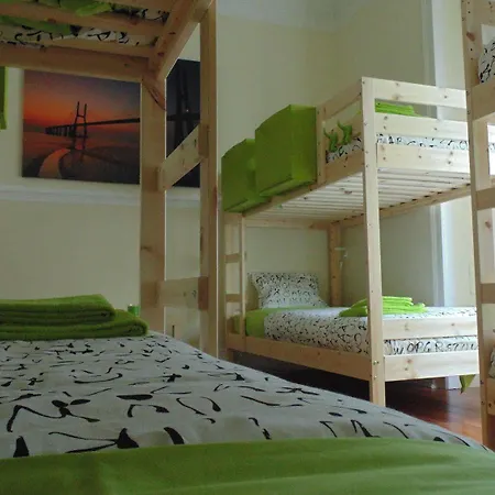 Hostal We Love *